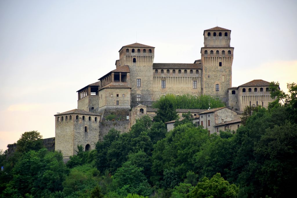 borgo-medievale-di-Torrechiara