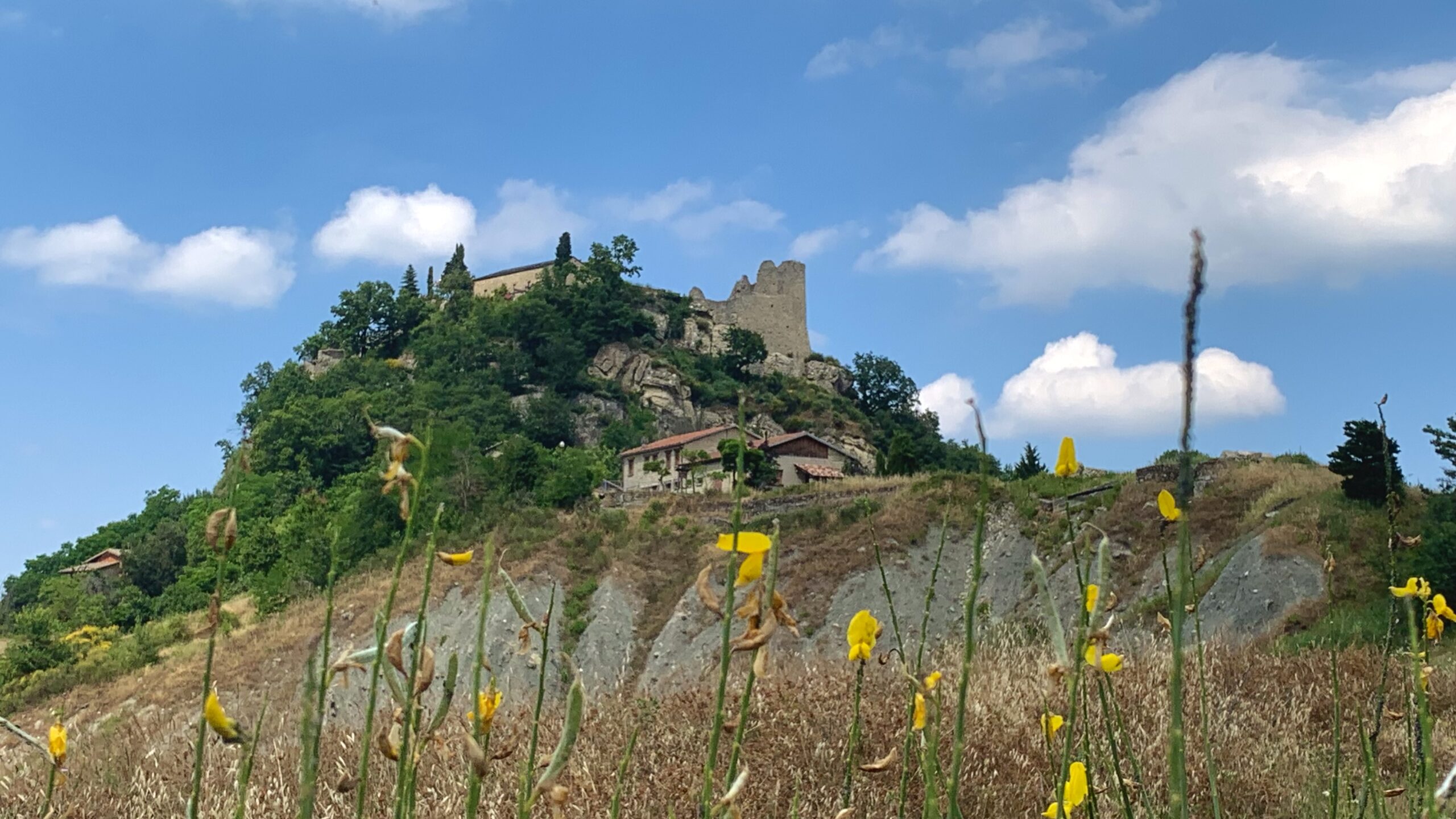 castello-di-canossa